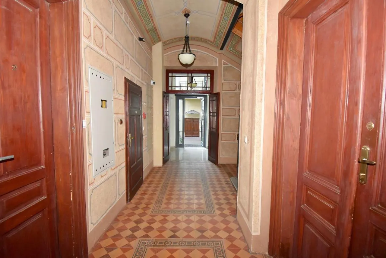 Krakow Family Nest Apartment Poland